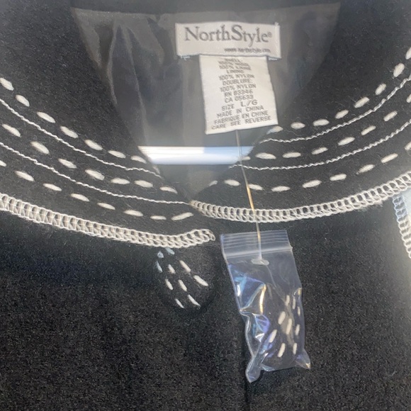 NorthStyle Black/White Wool Coat Size Large NWOT - Picture 2 of 4